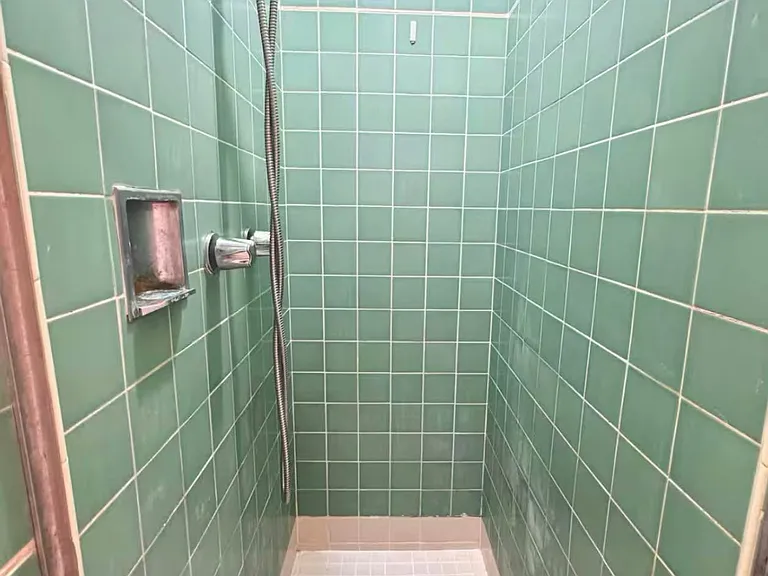 1350 N Echo Ave — Photo 14