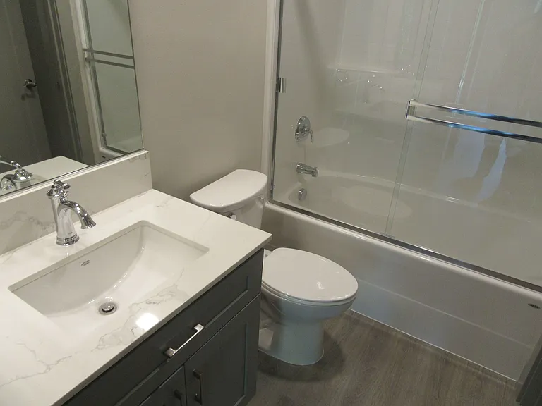 1 bed 1 bath 1 bed 1 bath