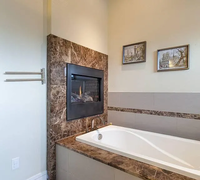 3725 Irving St — Photo 22
