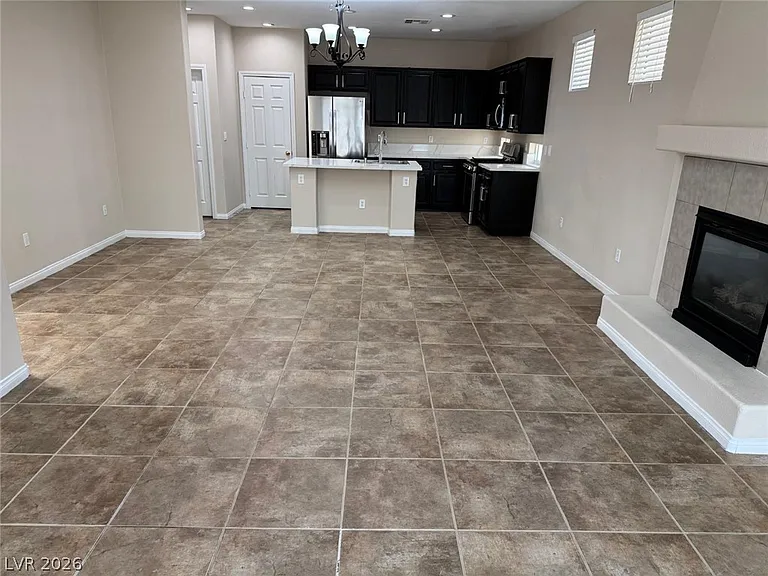 6197 Glimmering Light Ave — Photo 14