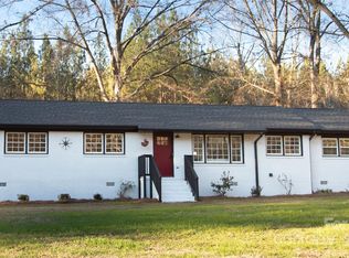 6726 Lockhart Rd, Sharon, SC 29742