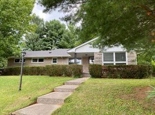 1848 Traveller Rd, Lexington, KY 40504