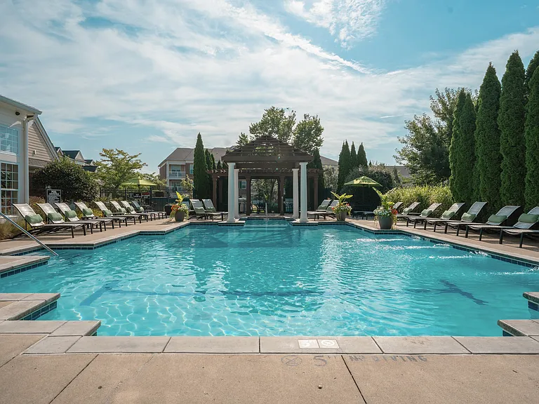 1411 Fairfax Manor Dr — Photo 57
