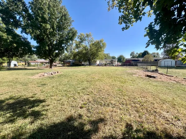 2241 County Road 1700 N, Saint Joseph, IL 61873