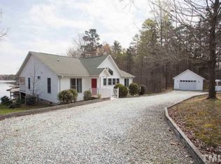 620 Shore Acres Dr, Semora, NC 27343