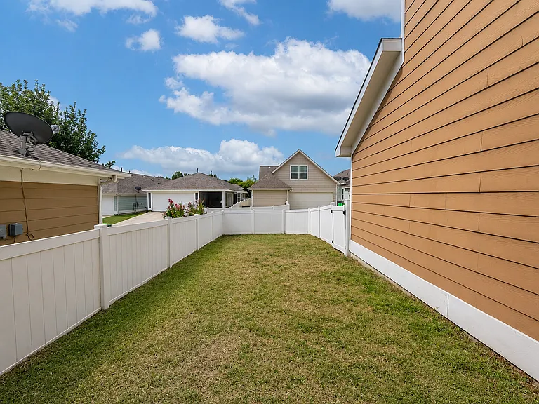 1232 Appalachian Ln — Photo 33