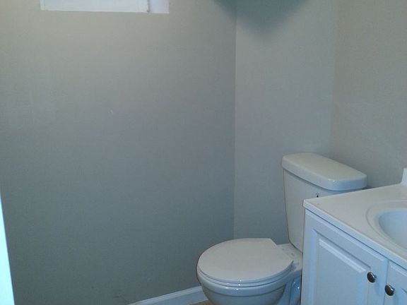 5th image of 2622 Alhambra Ct