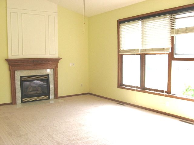 1st image of 3010 Copper Oaks Trl