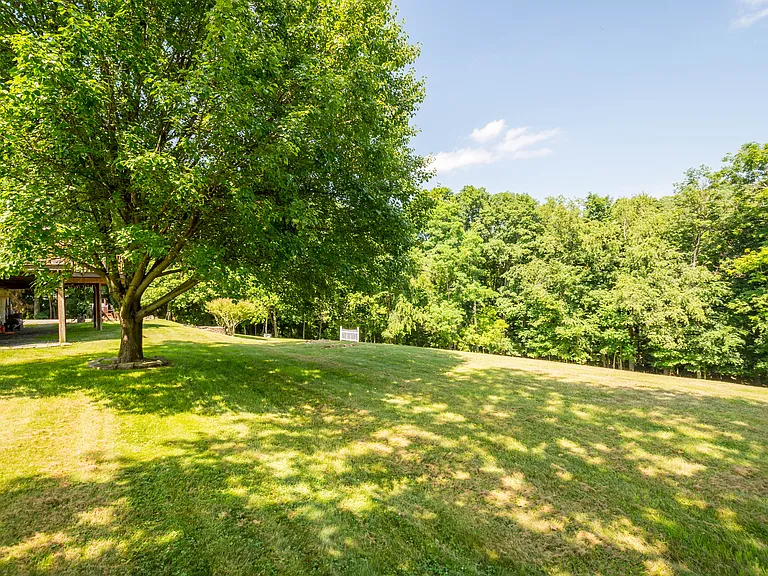3054 Bedillion Rd — Photo 46