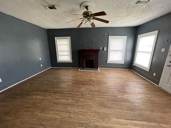 2nd image of 2025 North St