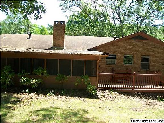 5th image of 832 Northcrest Dr