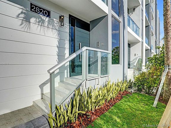 2nd image of 2820 N Ocean Dr
