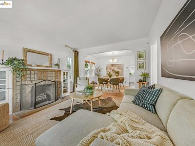 5925 Outlook Ave, Oakland, CA, 94605