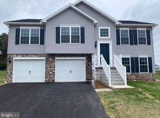 1251 Maple Ln LOT 6, Hanover, PA 17331