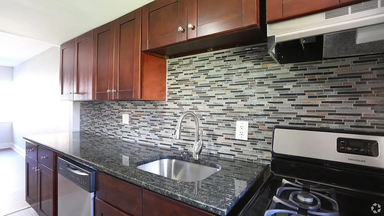Westerville Park Apartments — Photo 1
