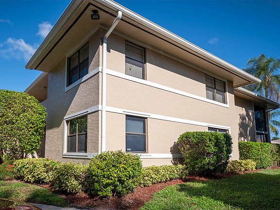 2nd image of 9609 Cypress Park Way