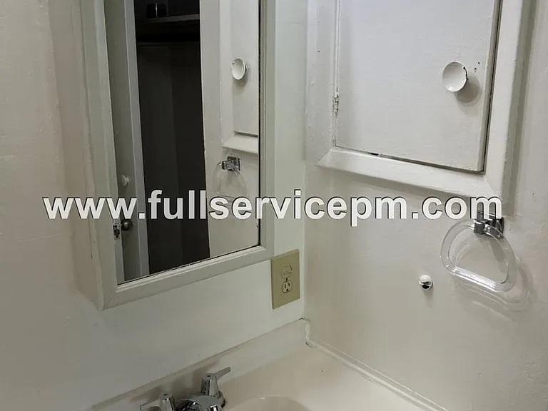 9101 Corbin Dr #1-3 — Photo 14