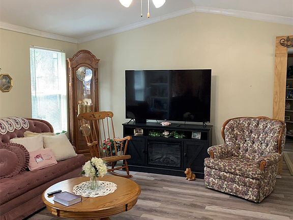4th image of 480 Sportsman Dr