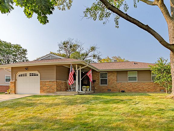 2nd image of 565 Corrinthia Dr