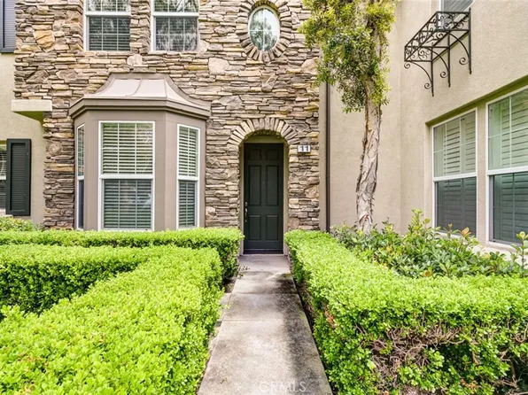 11 Walbert Ln, Mission Viejo, CA 92694