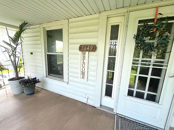 3rd image of 5649 Gatewood Rd