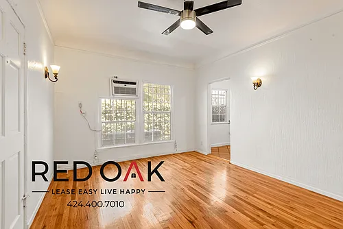 660 S Cochran Ave #107 Photo 1