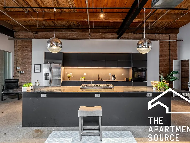 3134 W Carroll Ave #2 — Photo 17