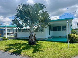 3701 14th St W #5, Bradenton, FL 34205