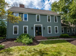 1045 Thornridge Ct, Brookfield, WI 53045