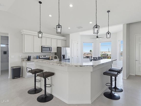 2nd image of 3340 Palo Verde Blvd N