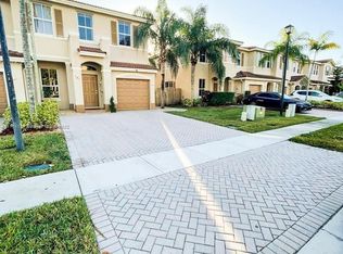 131 Riverwalk Cir #131, Fort Lauderdale, FL 33326