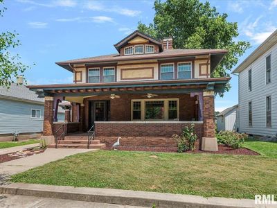 215 E Market St, Taylorville, IL, 62568