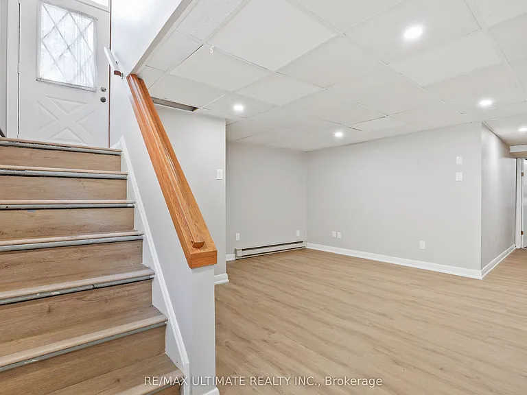 121 Elvaston Dr — Photo 19