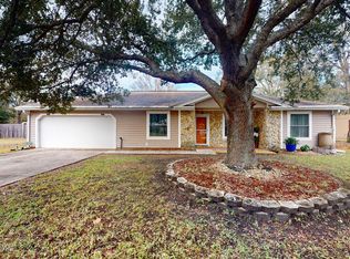 7146 Loves Dr, Jacksonville, FL 32222