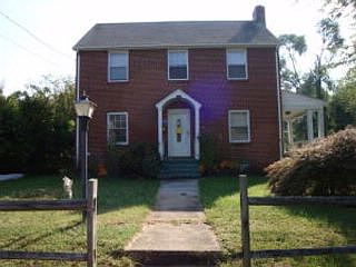 1st image of 1307 Crescent St NW