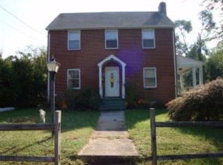 1307 Crescent St NW, Roanoke, VA 24017