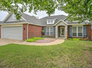 9702 N 99th East Ave, Owasso, OK 74055