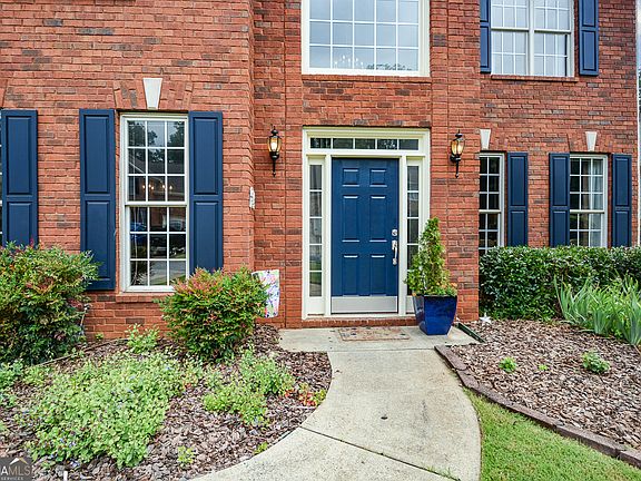 4th image of 3844 Princeton Oaks NW
