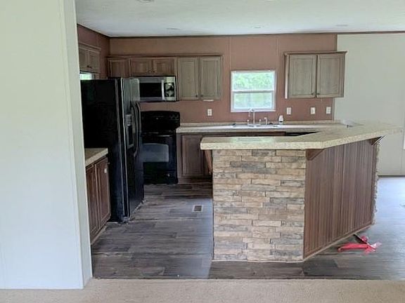 4th image of 746 Aldredge Cir
