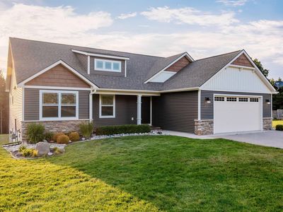 3877 E Long Lake Rd, Traverse City, MI, 49685