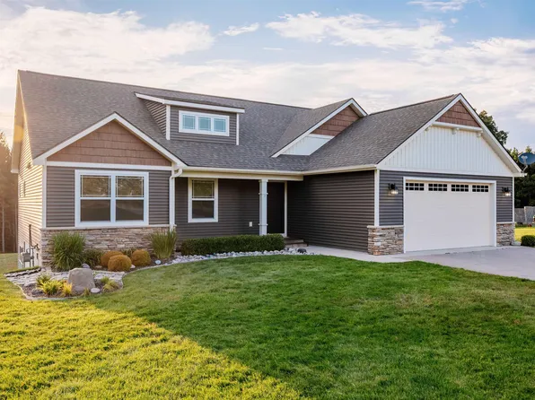 3877 E Long Lake Rd, Traverse City, MI 49685