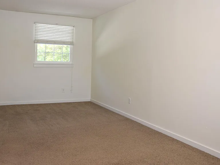 1500 River Mill Dr #312 — Photo 18