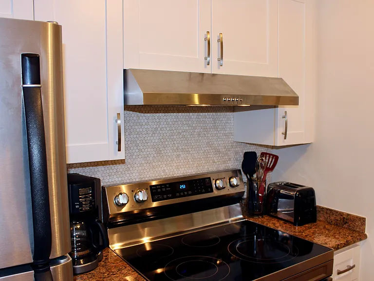 3302 Tuscany Way — Photo 17