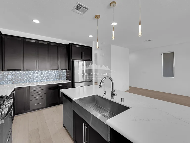 4066 Painted Lady Ave — Photo 12