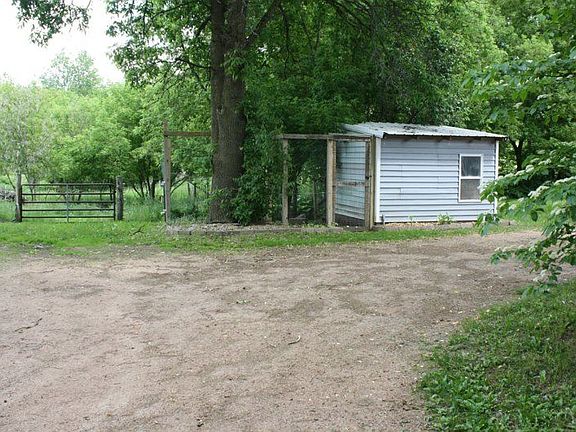 3rd image of 222715 County Road D