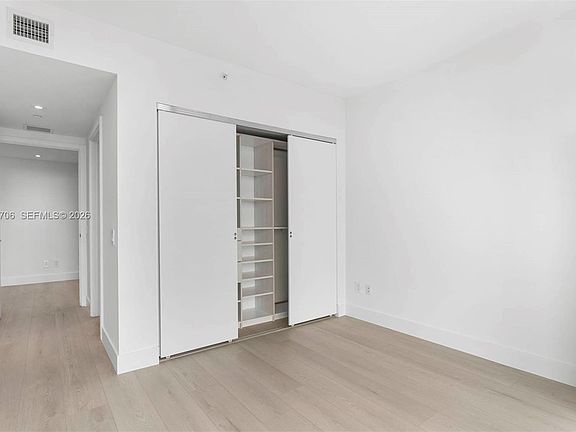 4th image of 3131 NE 7th Ave Unit 2604