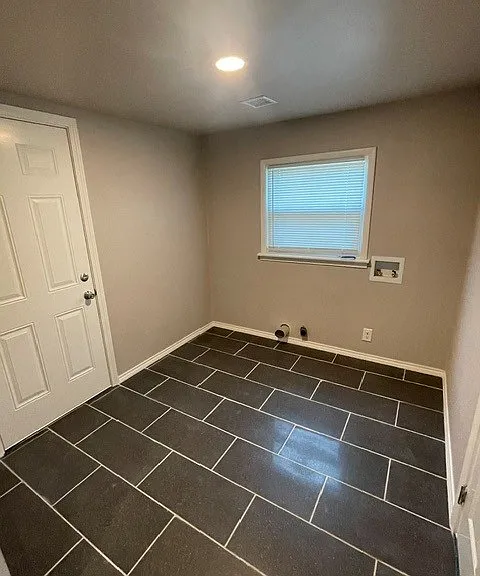5341 S Delaware Pl — Photo 11