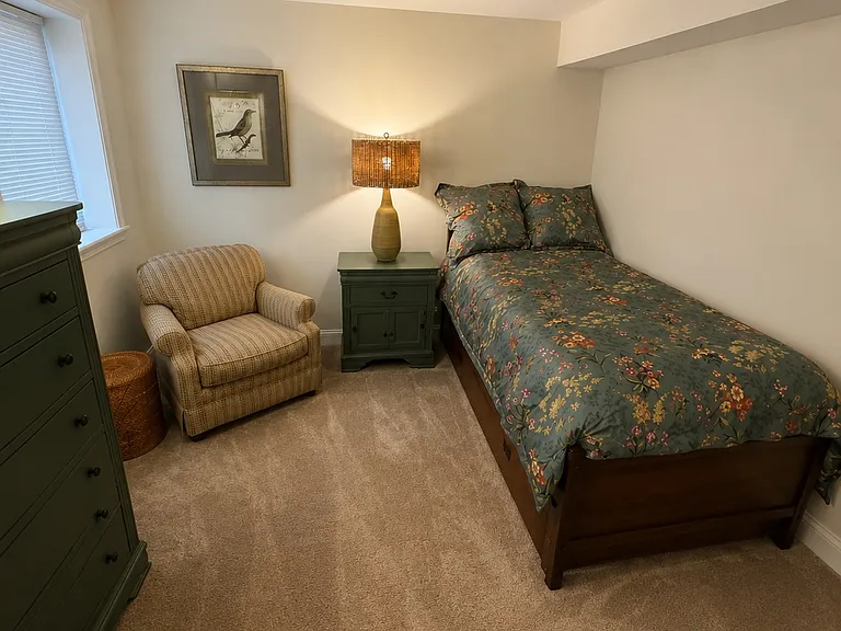 3309 Highwood Dr SE — Photo 14
