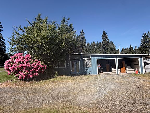 3rd image of 20523 42nd Ave E