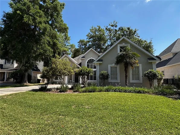 214 W Commons Dr, Saint Simons Island, GA 31522